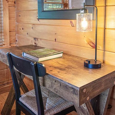 Cherry Log Summit Cabin By Bk Stays - Family Friendly - Playground - Game Room - Jacuzzi - Amazing Mountain Views Exteriör bild