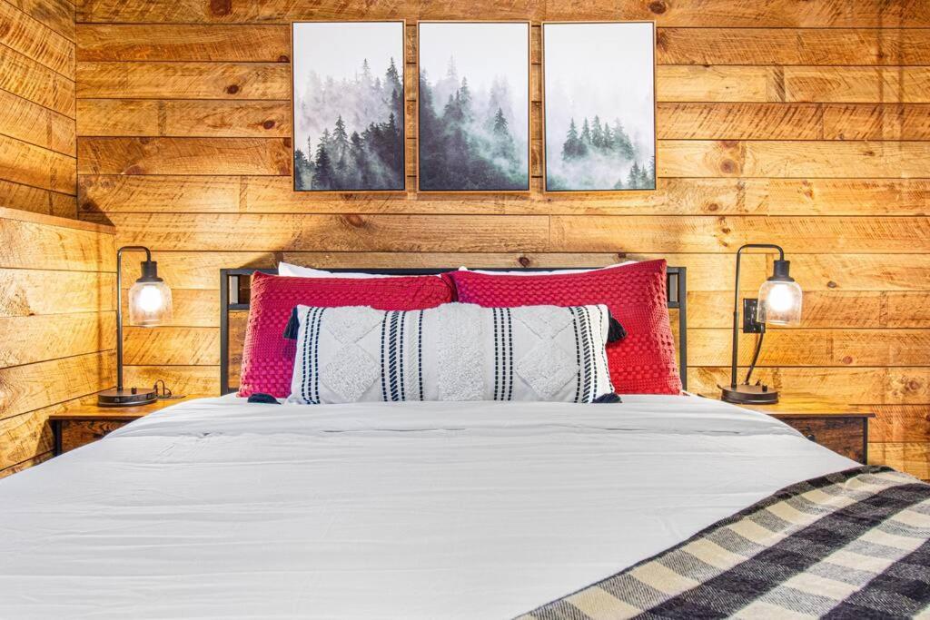 Cherry Log Summit Cabin By Bk Stays - Family Friendly - Playground - Game Room - Jacuzzi - Amazing Mountain Views Exteriör bild